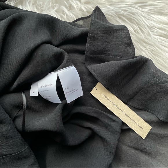 Reformation // Butterfly Off Shoulder Long Dress - Picture 11 of 12